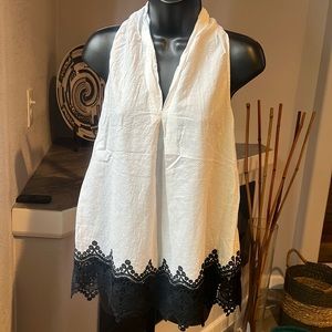 White Sleeveless V-Neck Cotton Top with Black lace trim